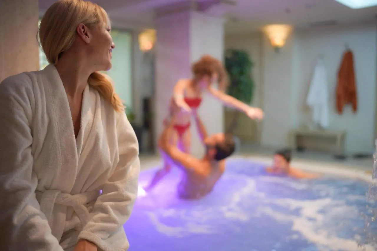 סלוניקי Egnatia Palace Hotel & Spa